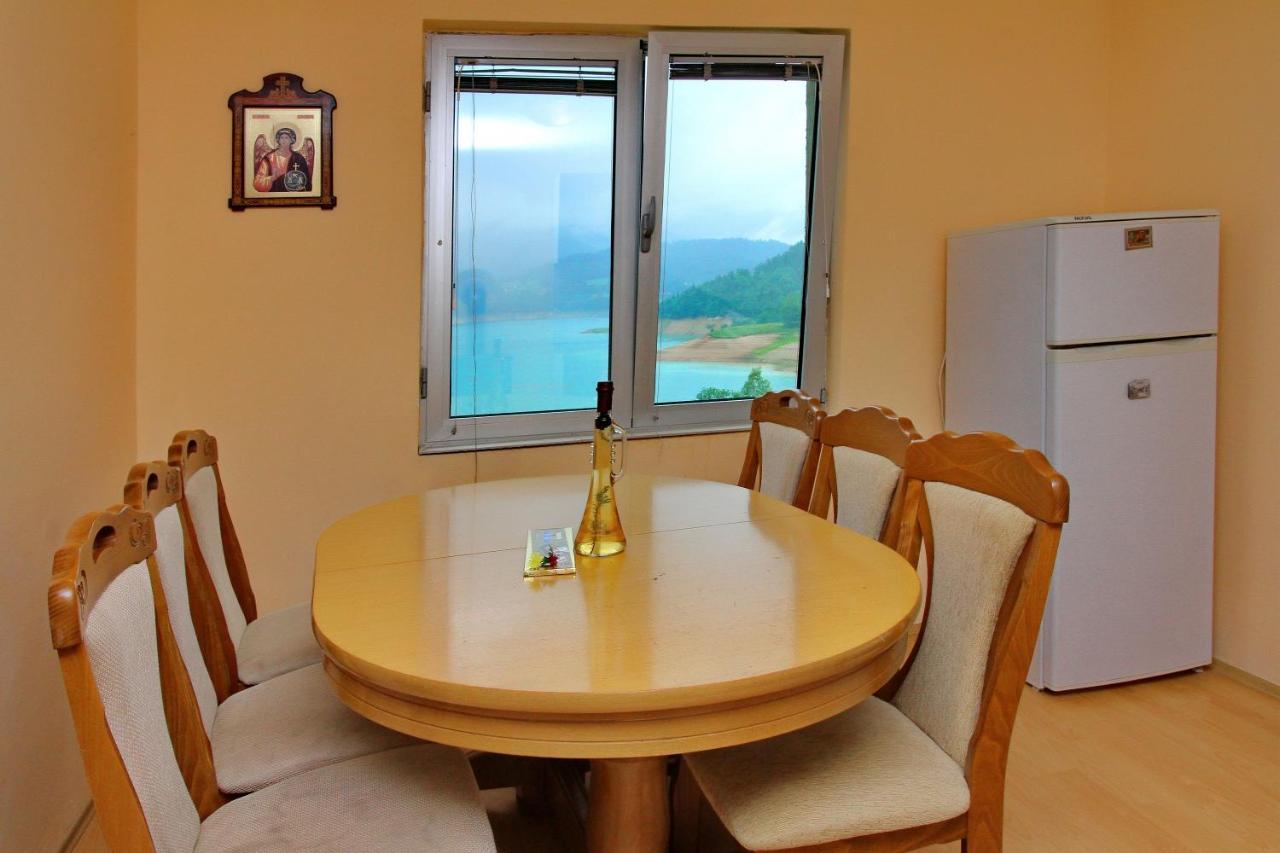 Tara Lake Apartments Jevtici Eksteriør bilde